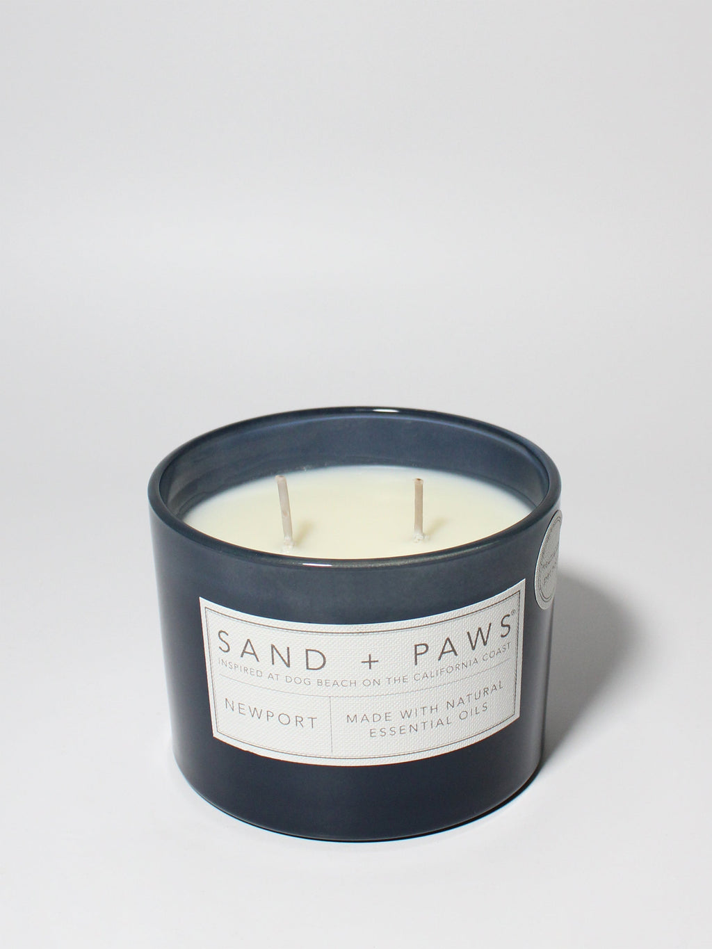Sand + Paws Newport 12 oz scented candle Premium