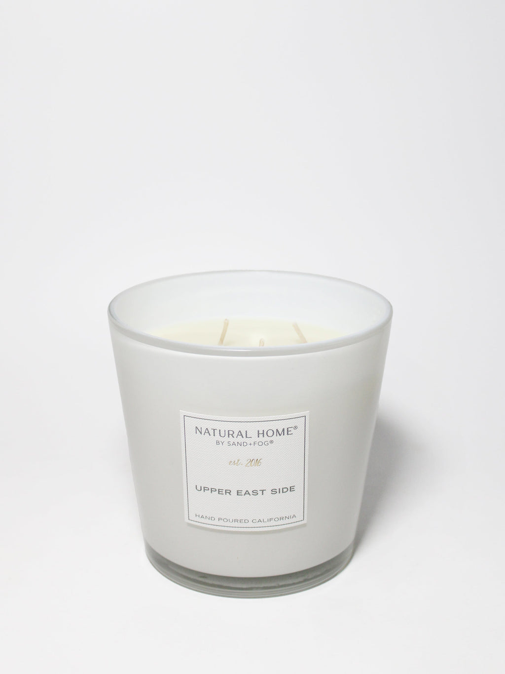 Upper East Side Natural Home 31 oz scented candle Premium