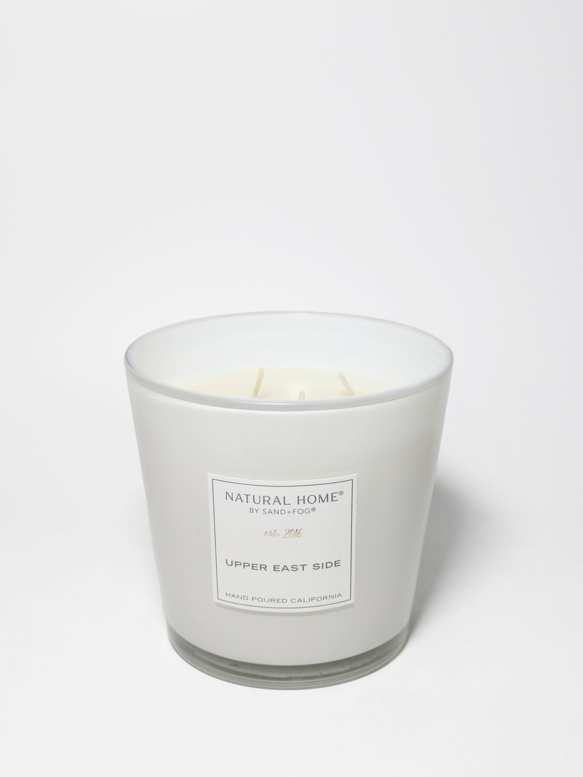 Upper East Side Natural Home 31 oz scented candle Premium