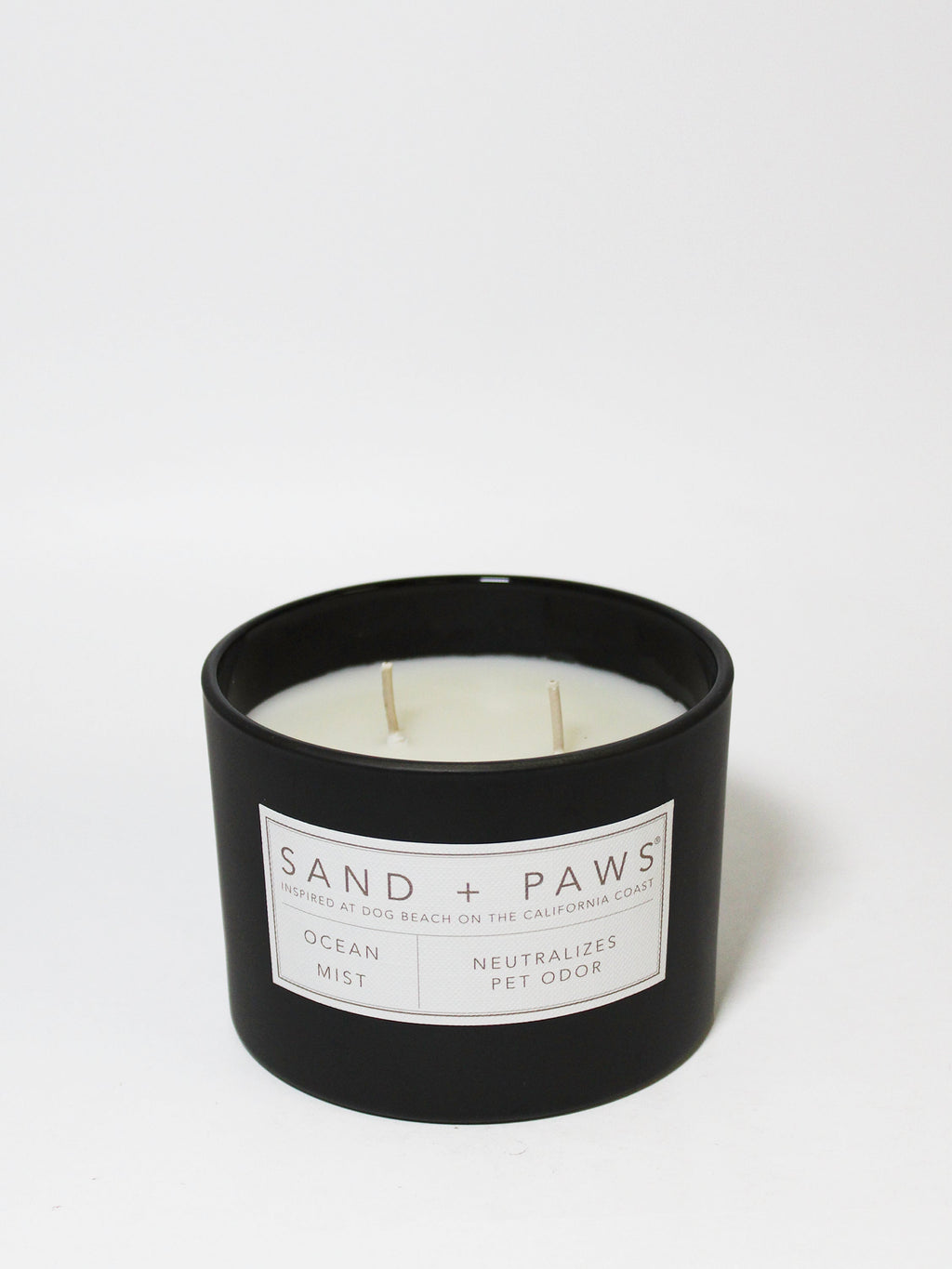 Sand + Paws Ocean Mist 12 oz scented candle Premium