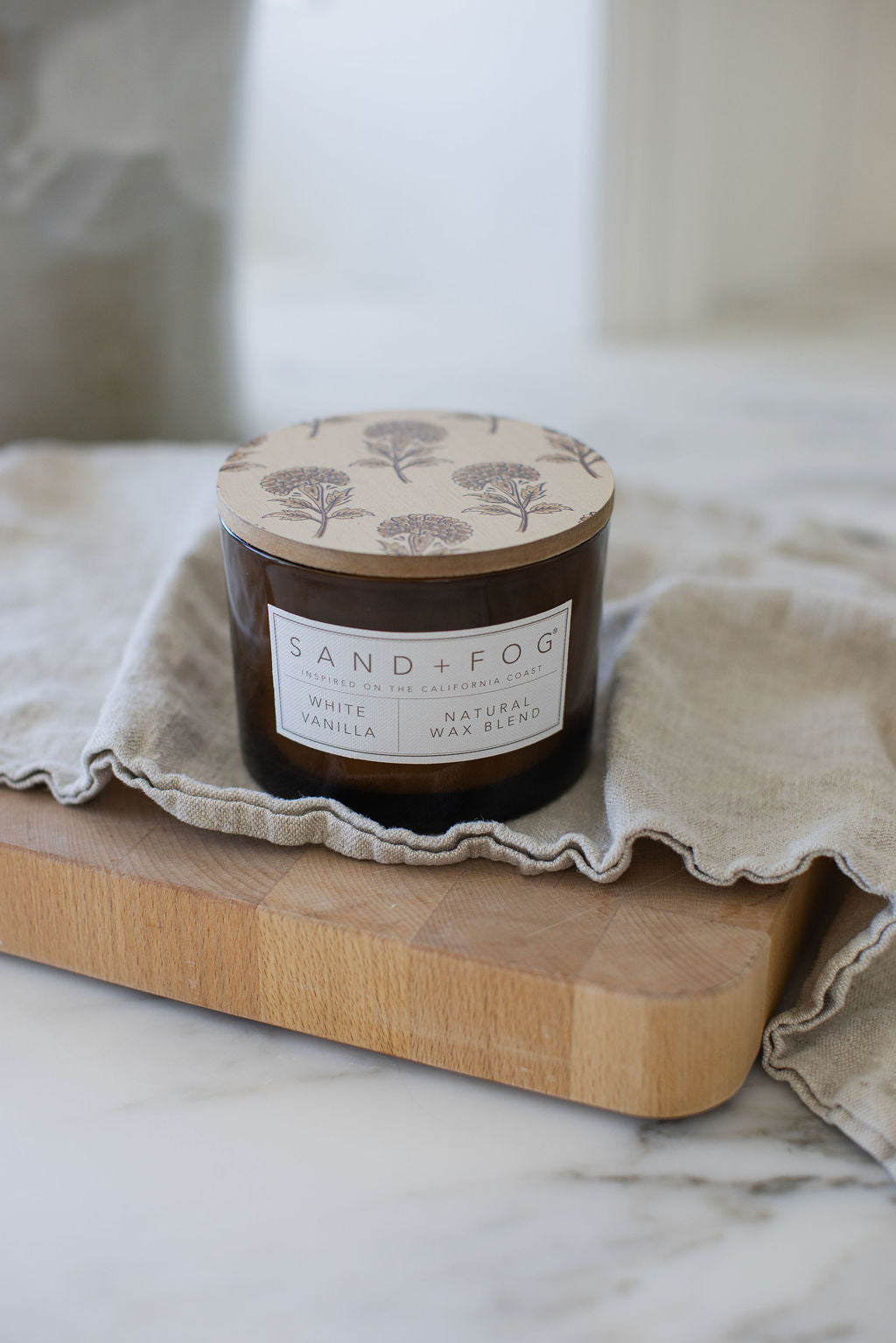 White Vanilla 12 oz scented candle Premium