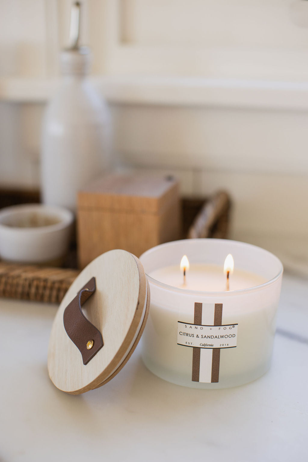 Citrus & Sandalwood 12 oz scented candle Premium