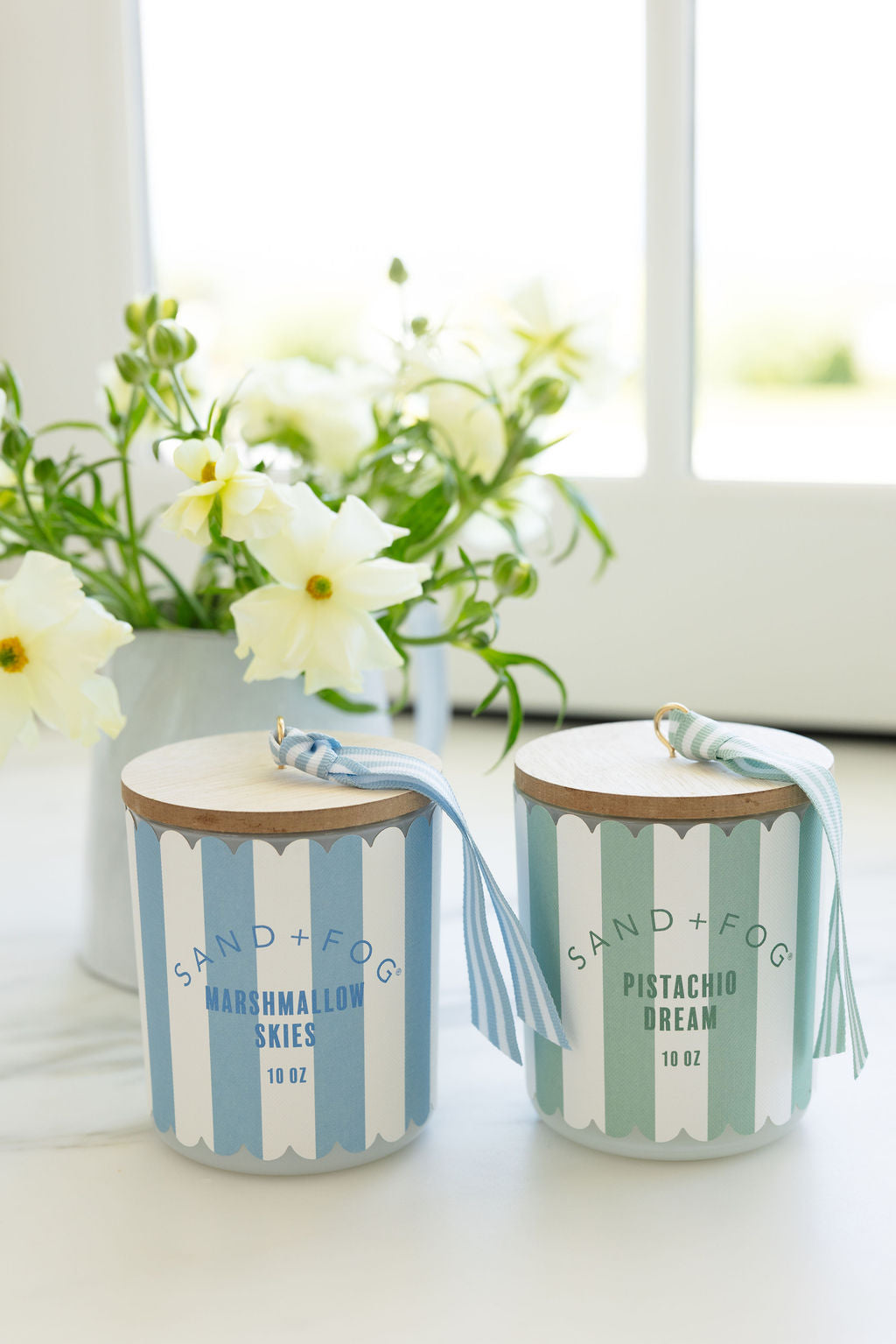 Marshmallow Skies 10 oz scented candle Premium