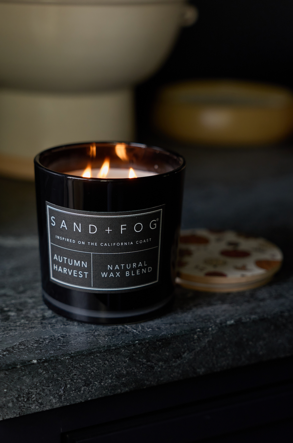 Autumn Harvest 21 oz scented candle Premium