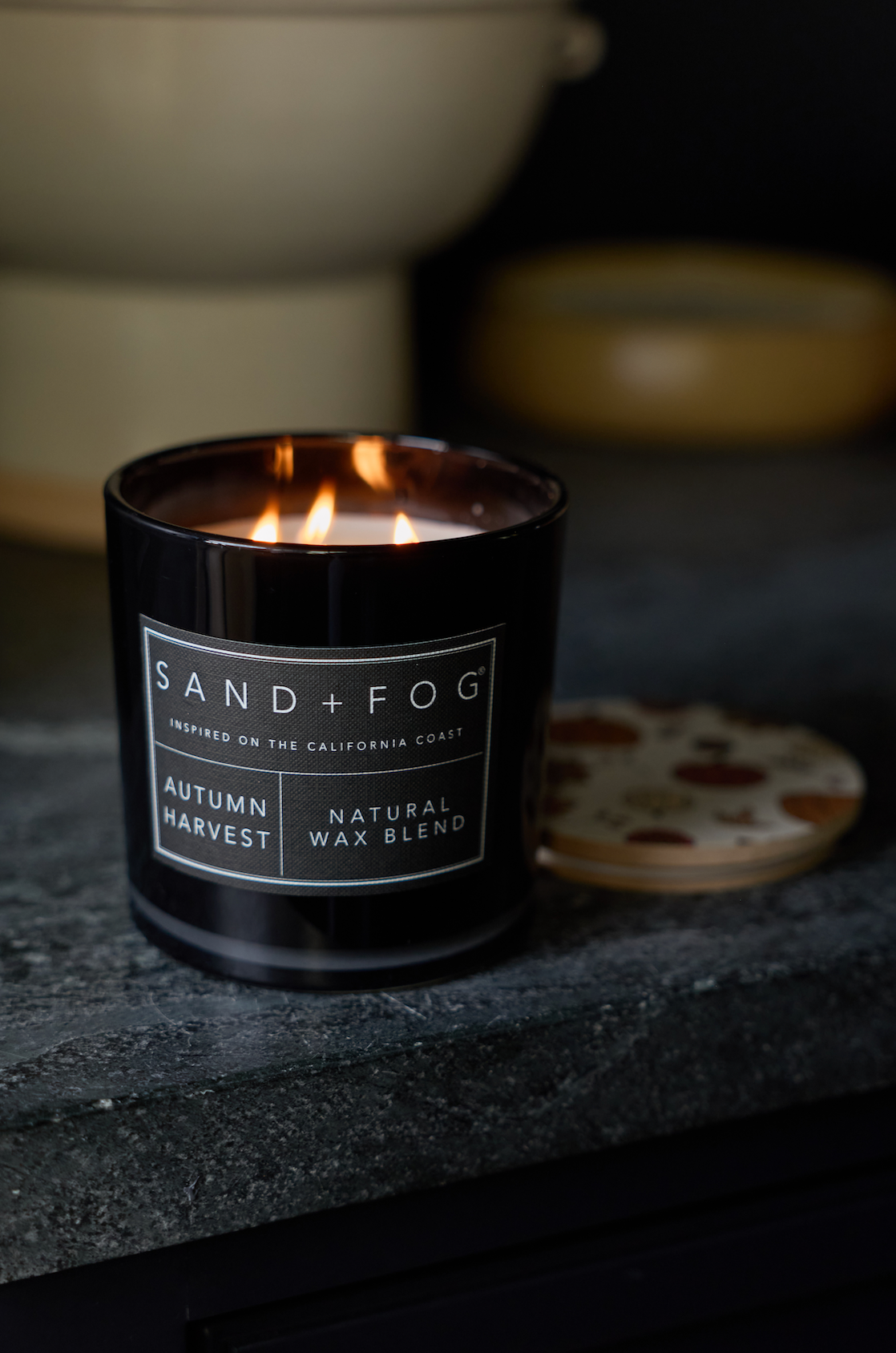 Autumn Harvest 21 oz scented candle Premium