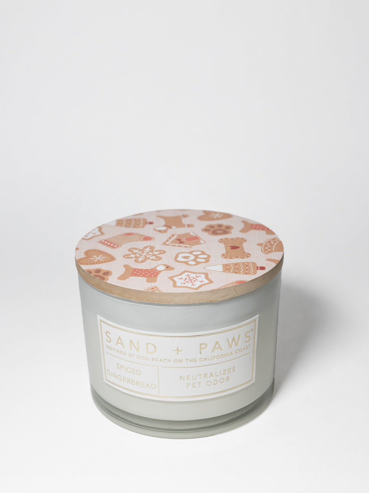 Sand + Paws Spiced Gingerbread 12 oz scented candle Premium